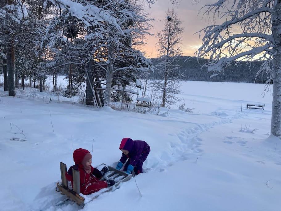 Lakeside Wilderness Cabin Jokkmokk Exterior photo